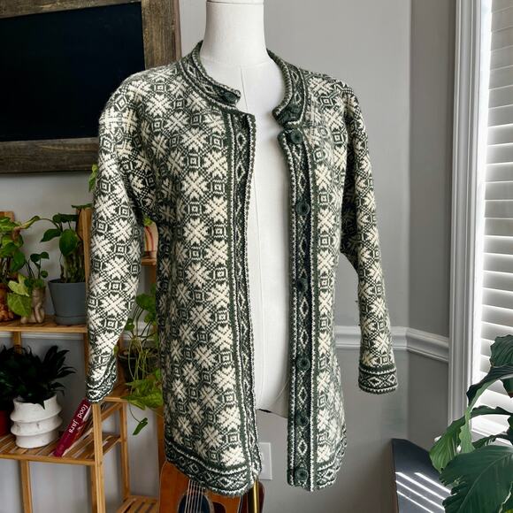 Vintage 70s Olive Green Nordic Fisherman Wool Cardigan Sweater Size Medium - Picture 3 of 7